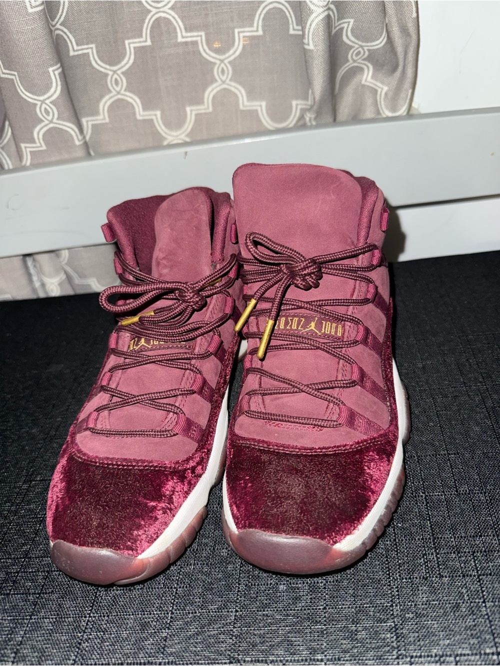 🍷‎ Air Jordan 11 Retro GG Heiress “Night Maroon” Velvet - Picture 2 of 6